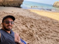 Une photo d’un participant qui veut faire connaissance et se marier